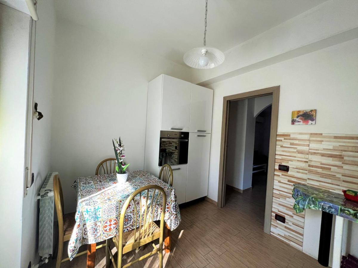 Appartement Casa Grazia à Santa Teresa Di Riva Extérieur photo